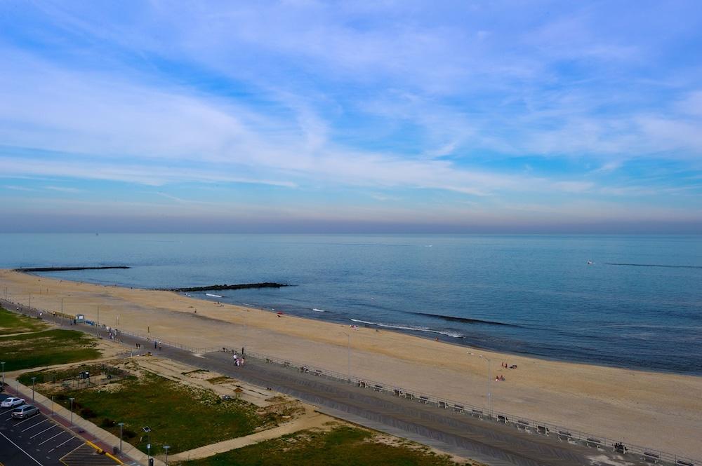 Berkeley Oceanfront Hotel Асбъри Парк Екстериор снимка